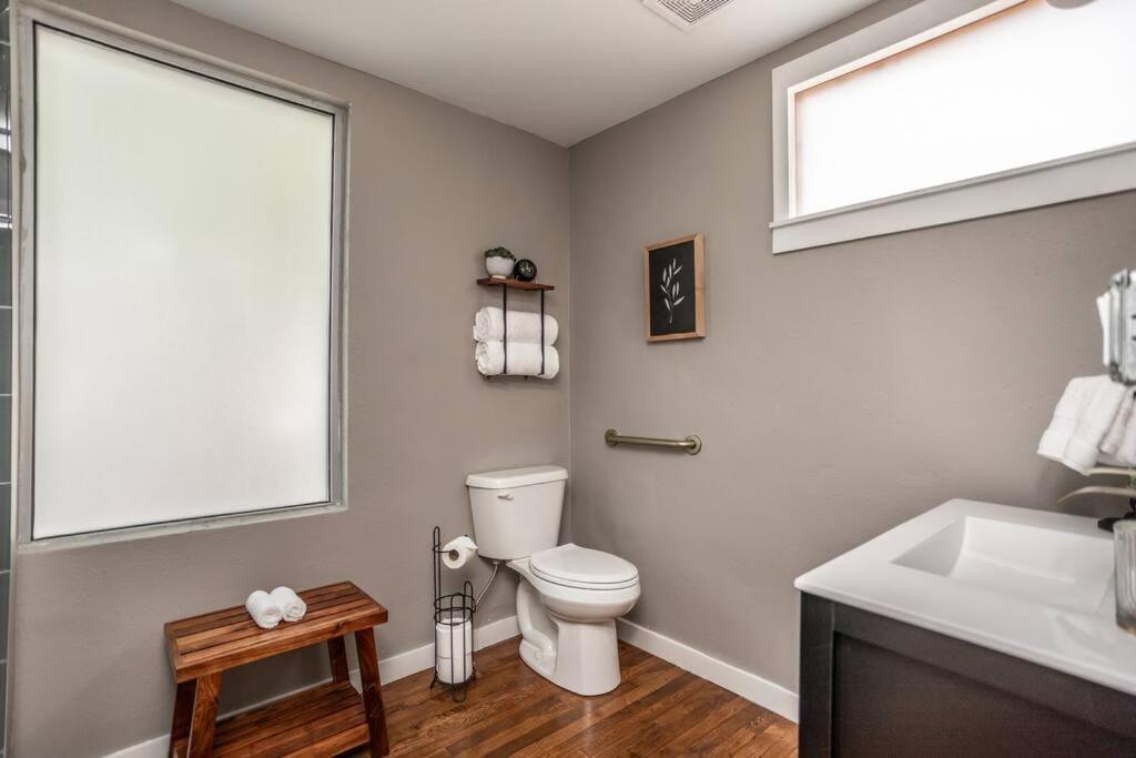Muenster The Loft At 113 - Gateway To The North Texas Hill Country 아파트 외부 사진